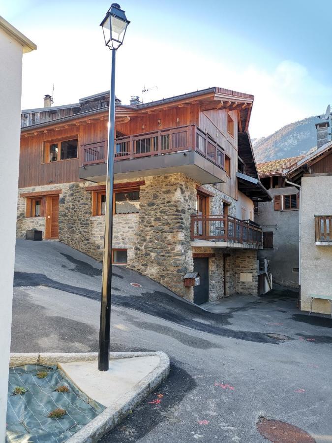 Maison De Village Au Pied Des 3 Vallees Villarlurin 外观 照片