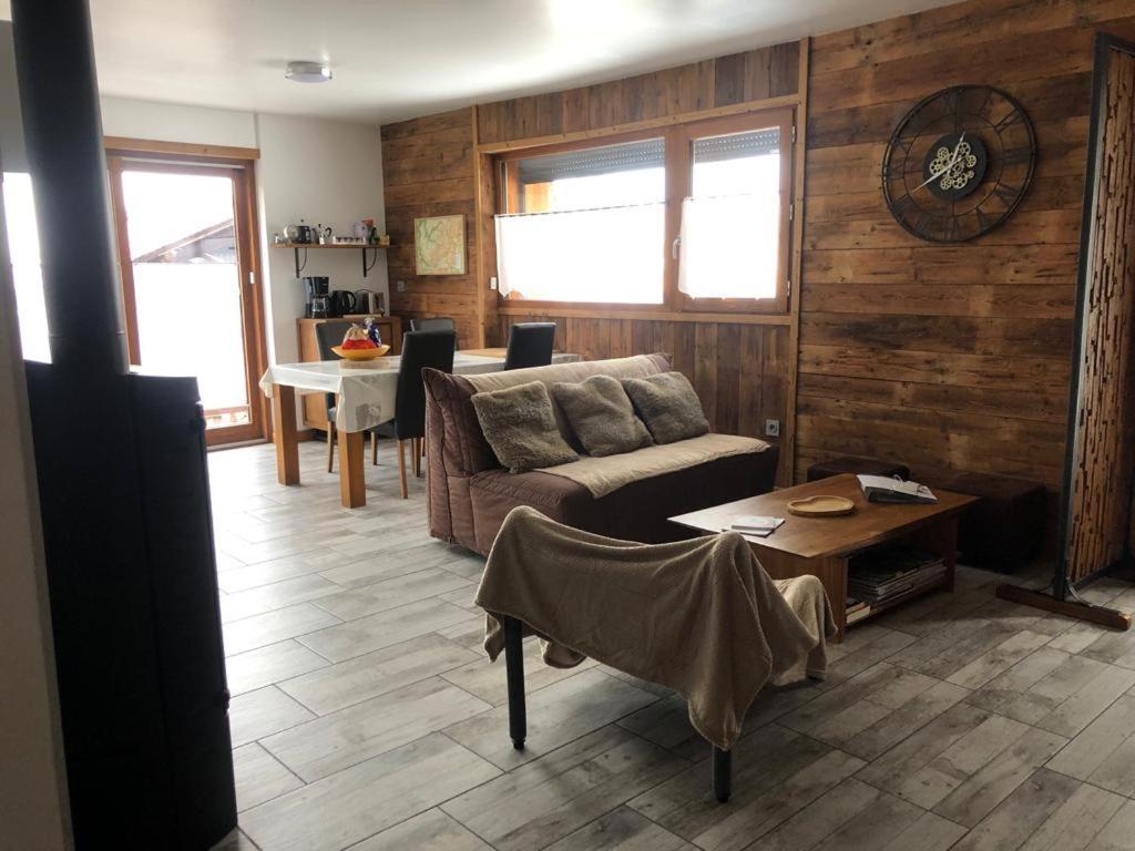 Maison De Village Au Pied Des 3 Vallees Villarlurin 外观 照片