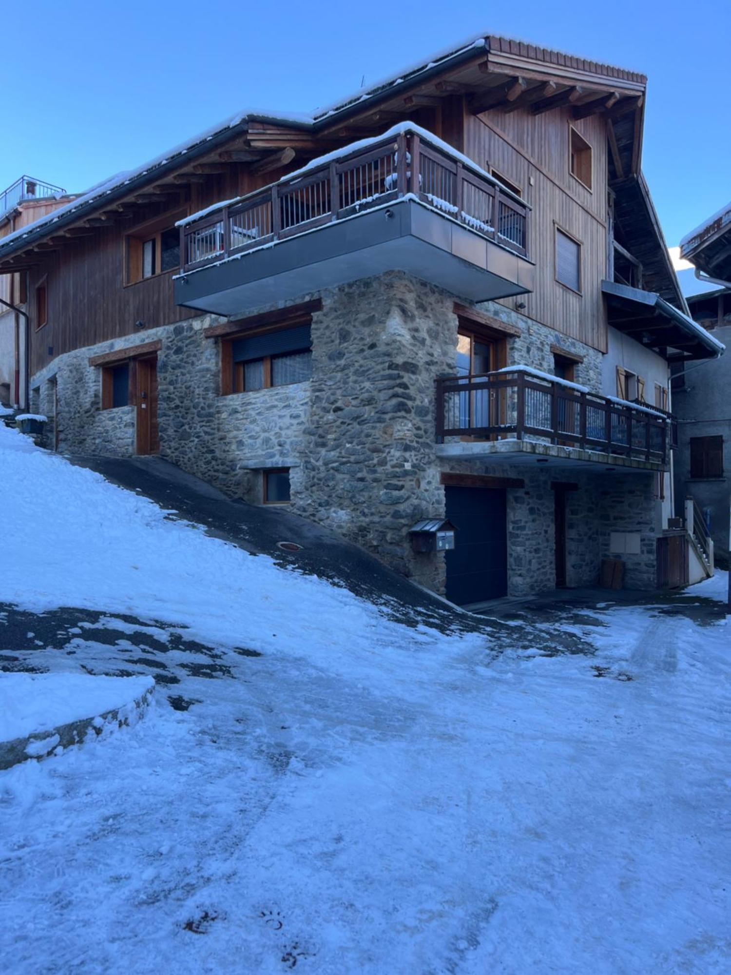 Maison De Village Au Pied Des 3 Vallees Villarlurin 外观 照片